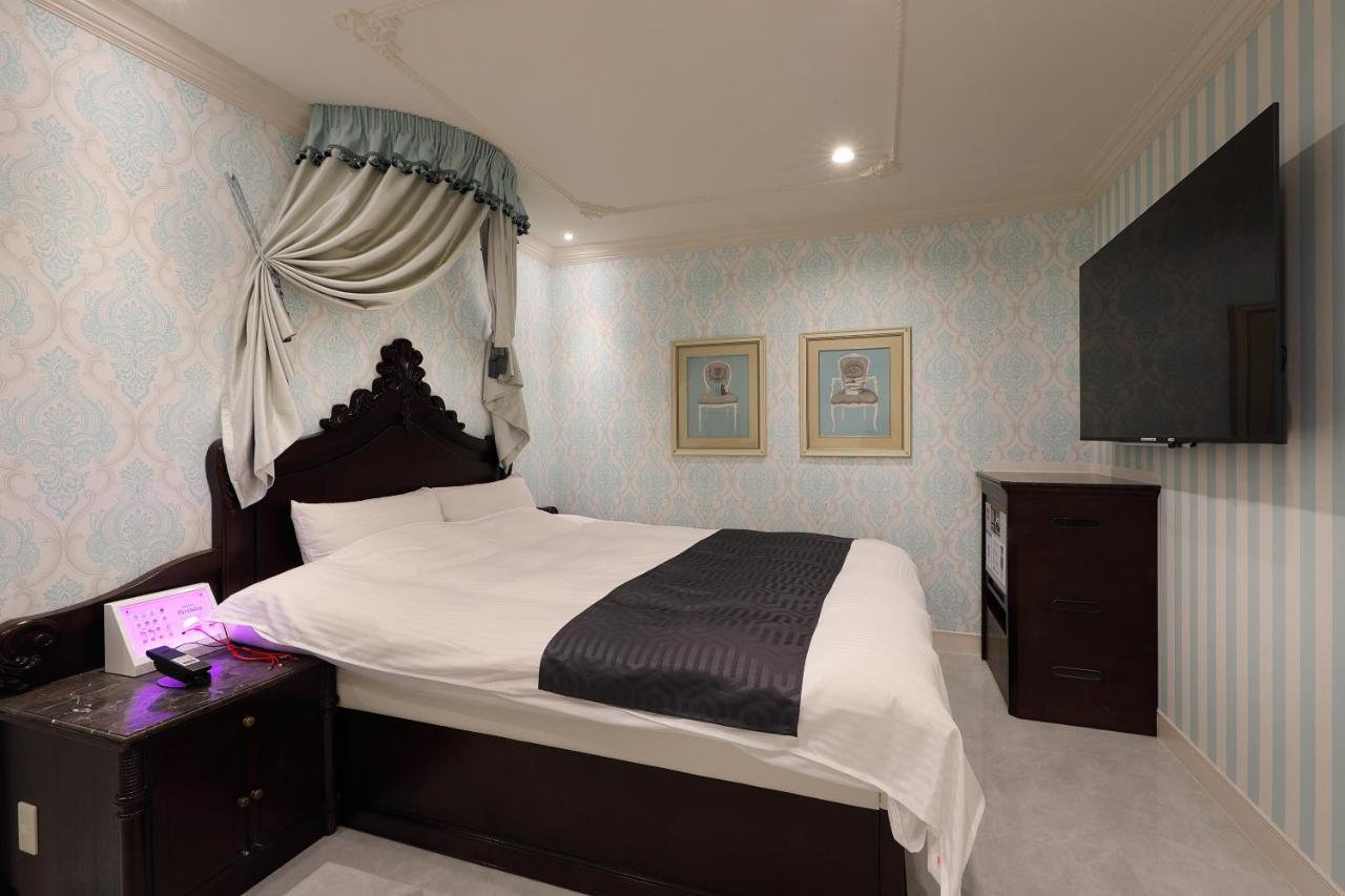 ホテルバースデー岐阜西店 Hotel Birthday Gifuwest (Adults Only) Ngoại thất bức ảnh
